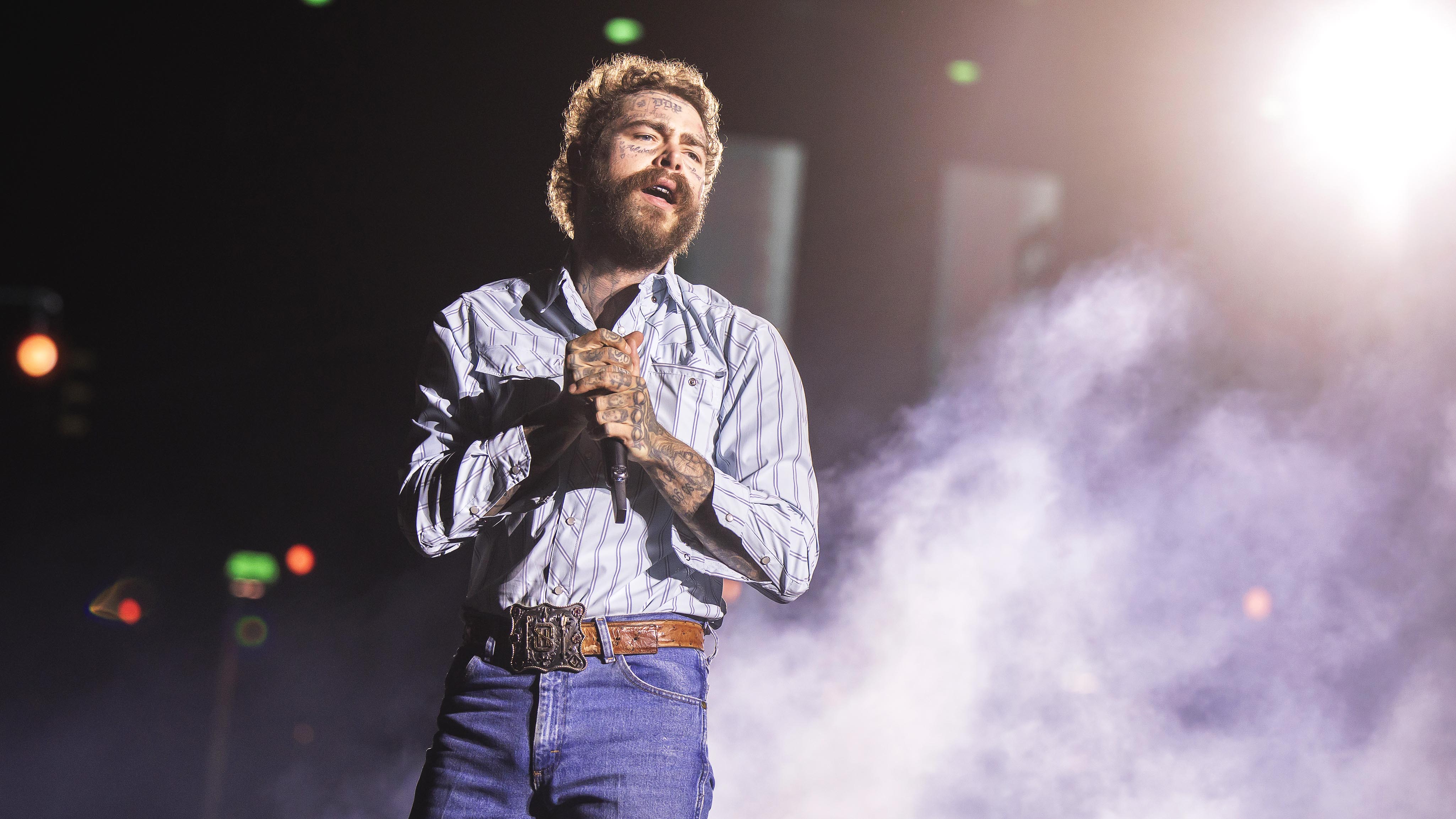 Post Malone Attempts To Sell More Tickets By Pushing Stadium Tour Back To 2017