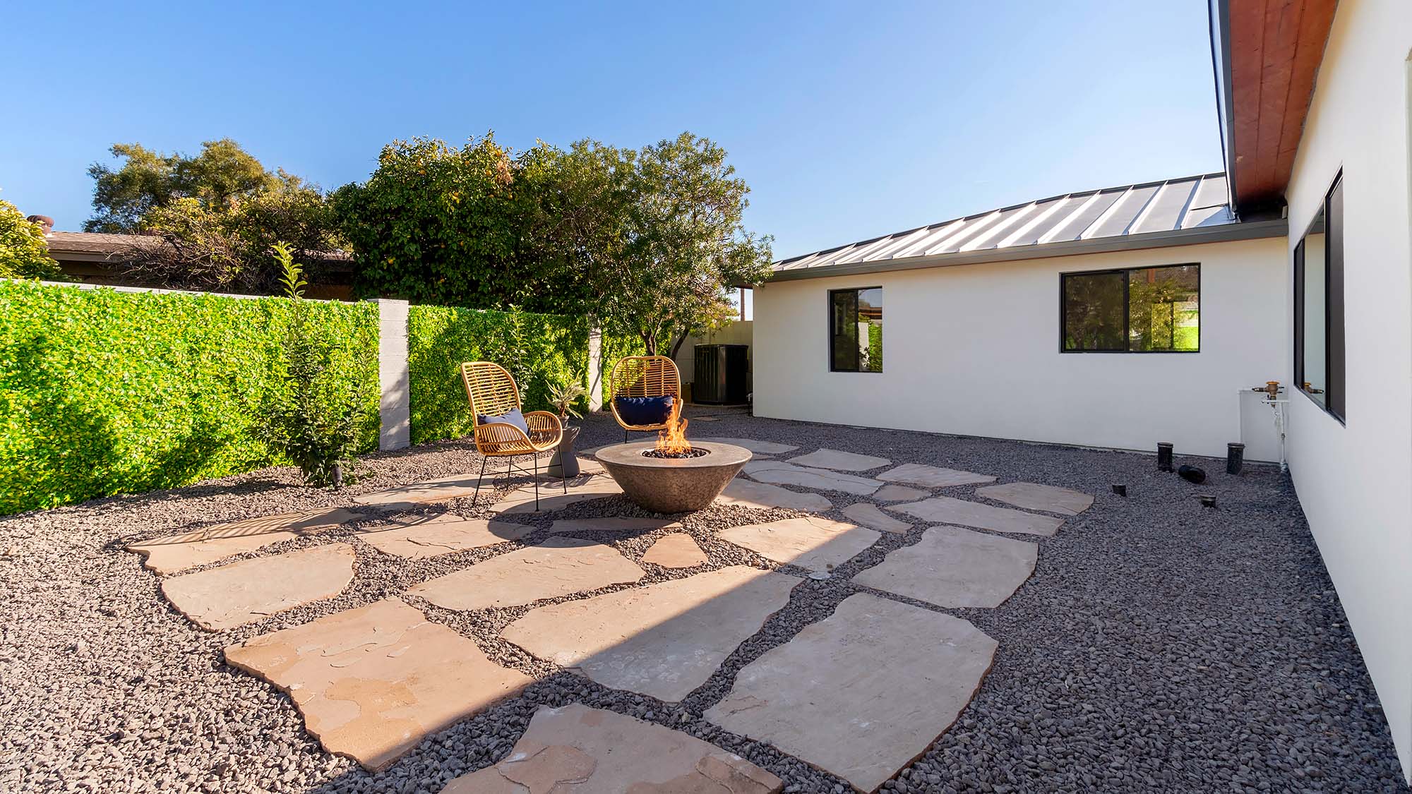 Pros And Cons Of Non-Grass Lawns