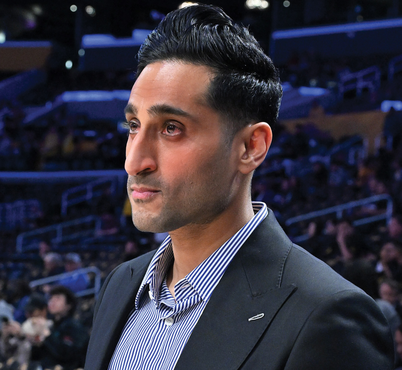 Depressed Shams Charania Breaks Scoop That He Has No One