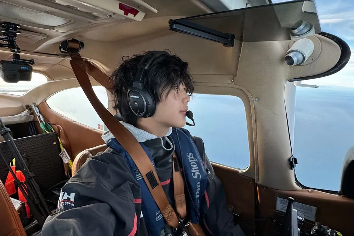 US influencer stranded in Antarctica after landing plane without permission