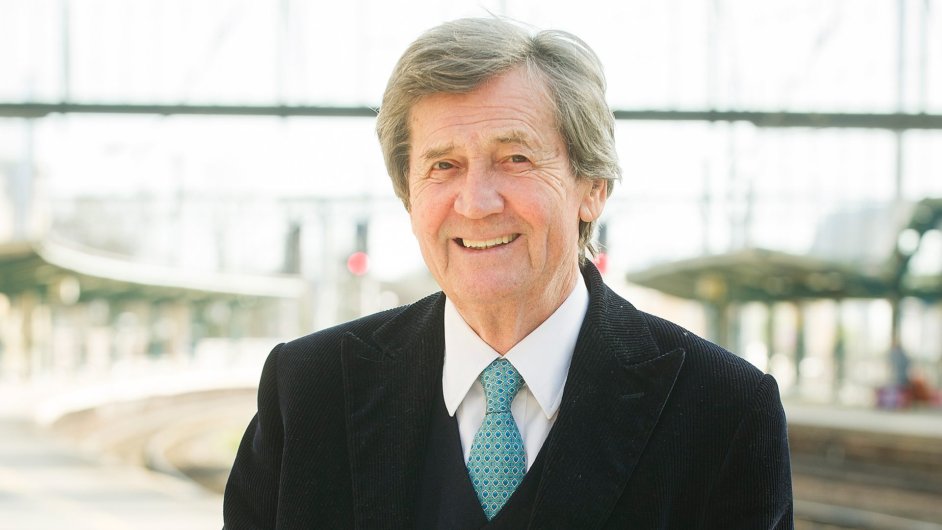 Melvyn Bragg decides to step down from presenting In Our Time