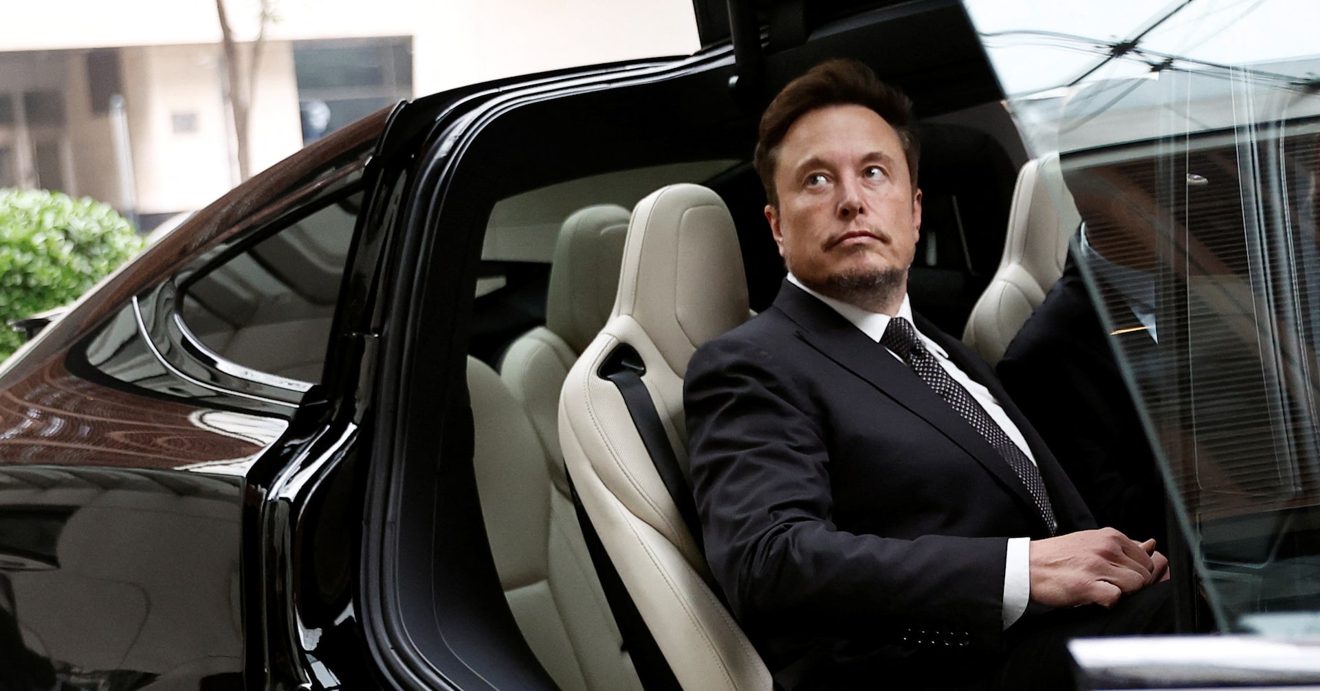 Tesla offers mammoth $1 trillion pay package to Musk, sets lofty targets