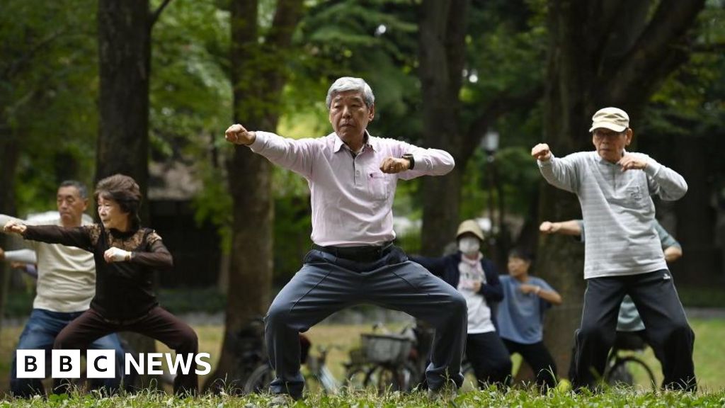 Japan sets new record with nearly 100,000 people aged over 100