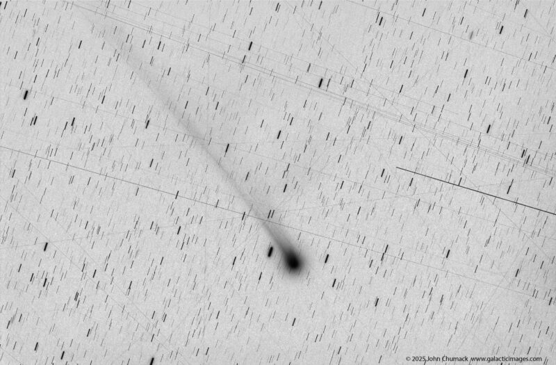 1 to 2 Starlink satellites are falling back to Earth each day