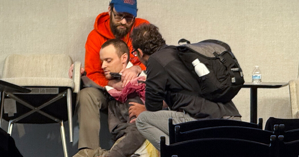 Wikipedia Volunteers Avert Tragedy by Taking Down Gunman at Conference