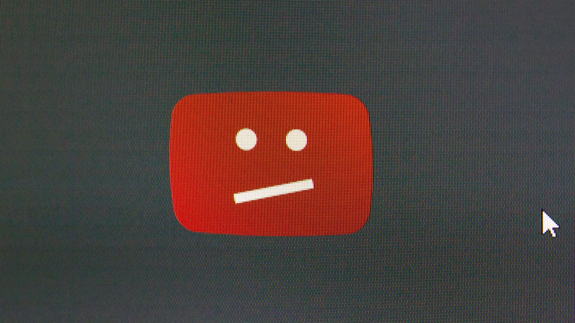 A suspected YouTube interface bug&nbsp; spikes RAM usage above 7 gigabytes, users report severe lag and frozen tabs &mdash; bug might be trapping browsers in an endless layout loop
