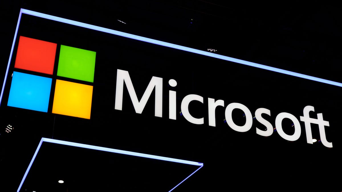 Microsoft surprises with its first server Linux distribution: Azure Linux 4.0
