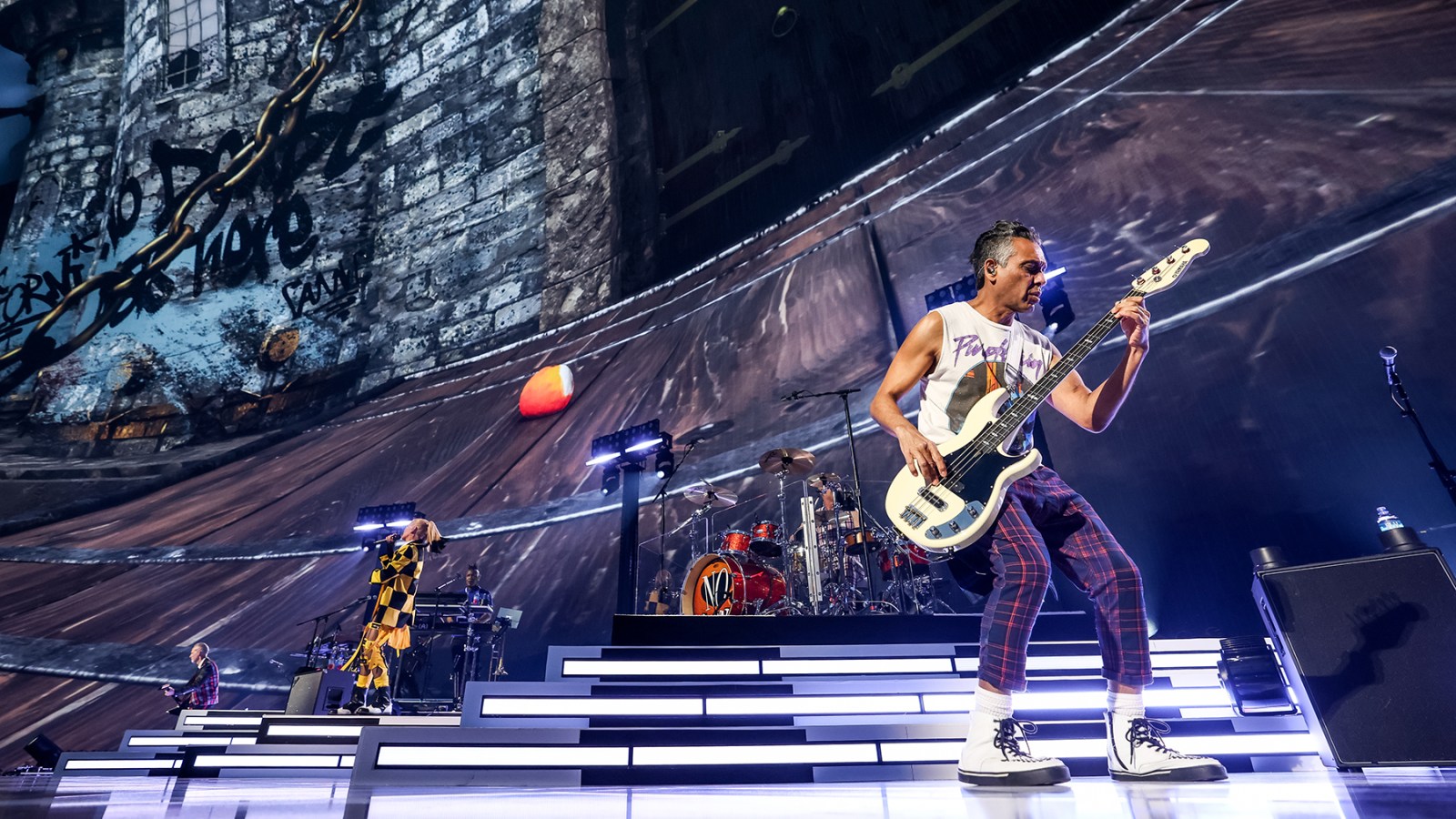 No Doubt’s Tony Kanal Talks Emotional First Show at the Sphere: ‘We’ve Gone Through A Lot as a Band’