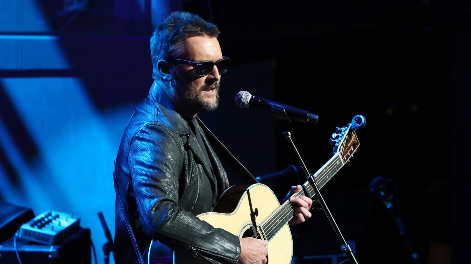 Eric Church Gives Rousing Commencement Speech: ‘Trust What Your Heart Hears’