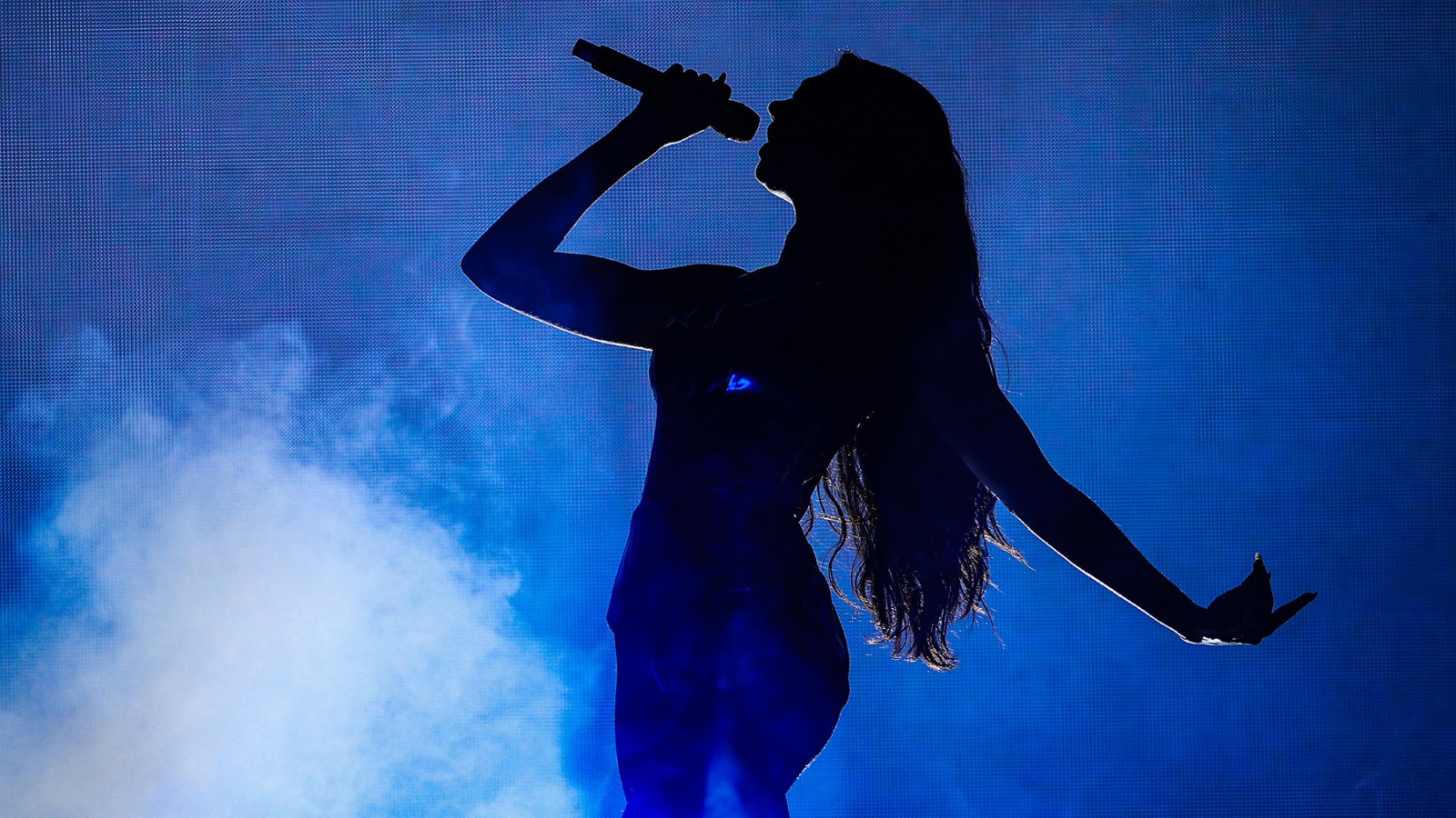 Dua Lipa Announces Live Album and Concert Film From Radical Optimism Tour’s Mexico City Shows